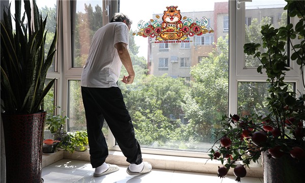 新松穿戴式外骨骼，引領(lǐng)全場(chǎng)景康復(fù)運(yùn)動(dòng)新紀(jì)元